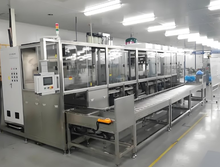 Automated Cleaning Machinefor industrial applications